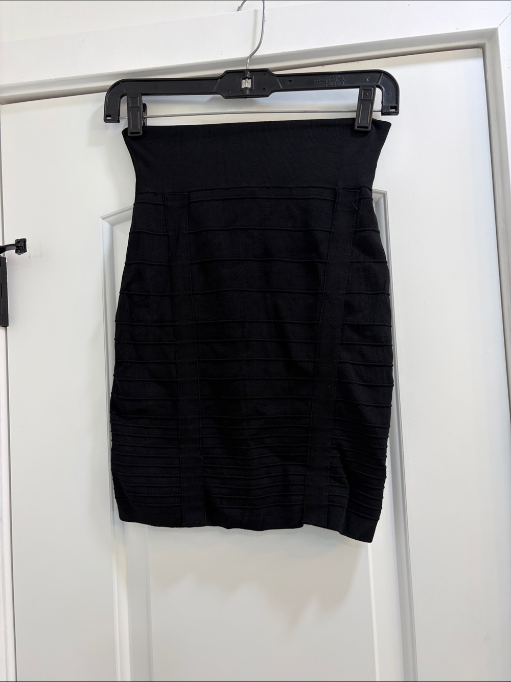 Rock & Republic Black Ribbed Pencil Skirt